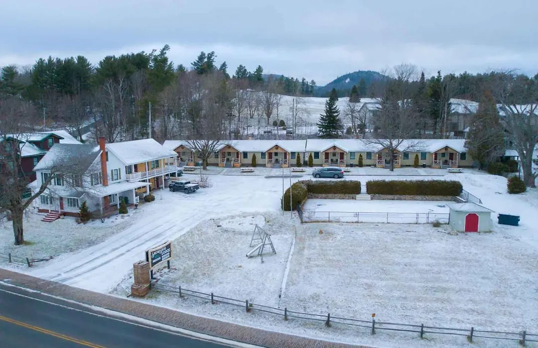 The Snowshoe Lodge-1